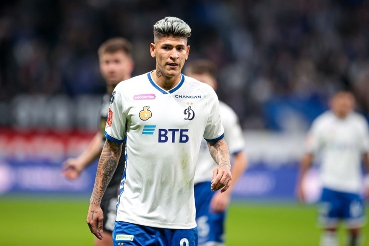 کاساگرانده: خداحافظی کاراسکال با بازیکنان دینامو پیش از انتقال به فلامینگو