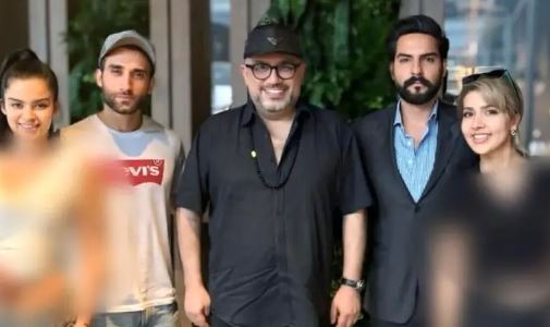 جنجال رضا رشیدپور با حضورش در کنار عوامل برنامه خز «عشق ابدی»!