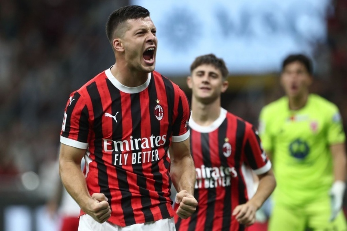 رومانو: یوویچ، بازیکن سابق رئال مادرید و میلان، ممکن است دوران حرفه‌ای خود را در مکزیک ادامه دهد