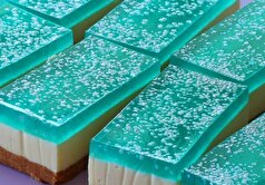 چیزکیک یخچالی ژله‌ای برای مهانی‌های ویژه