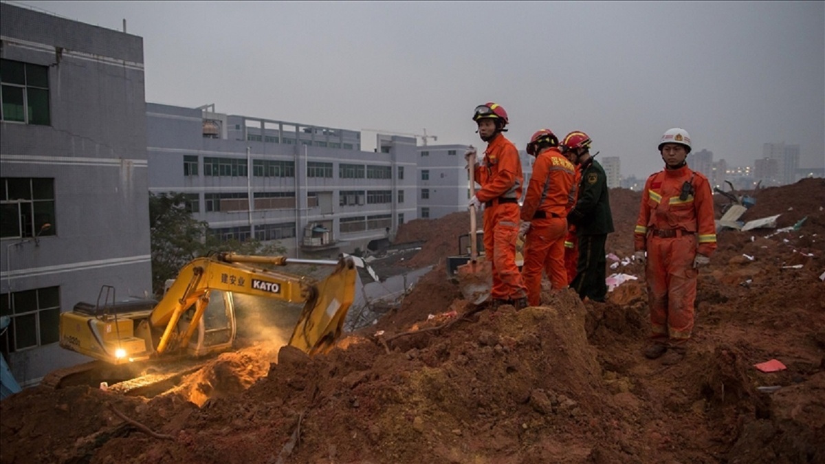 افزایش شمار قربانیان باران‌های سیل آسا در شمال چین