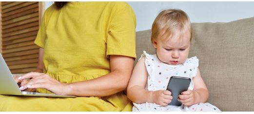 محافظت از سلامت روان کودک با ممنوعیت یا محدودیت استفاده از وسایل دیجیتال امکان پذیر نیست! محافظت از سلامت روان کودک با ممنوعیت یا محدودیت استفاده از وسایل دیجیتال امکان پذیر نیست!