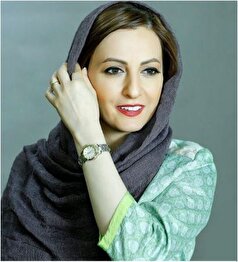 ژست متفکر شقایق دهقان /به سبک یوگی‌ها انرژی منفی دور می‌کنه!