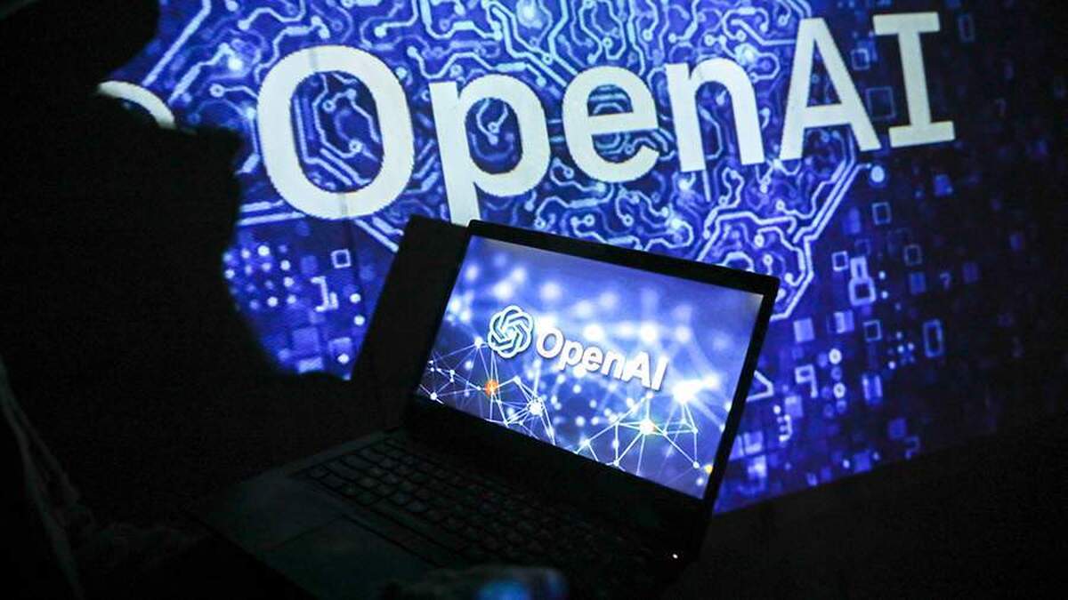 سی‌ان‌بی‌سی گزارش می‌دهد که ماسک می‌خواهد زاکربرگ را برای خرید OpenAI ترغیب کند