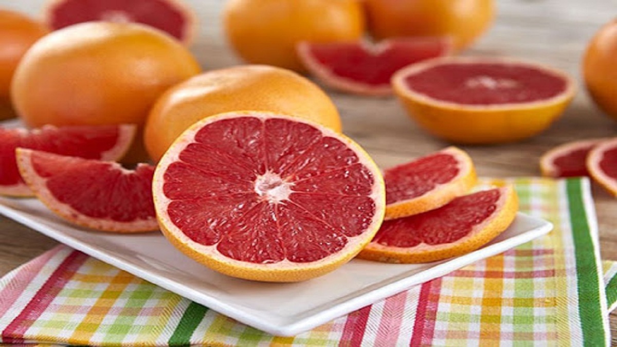 بررسی خواص گریپ‌فروت برای هیدراته نگه داشتن بدن