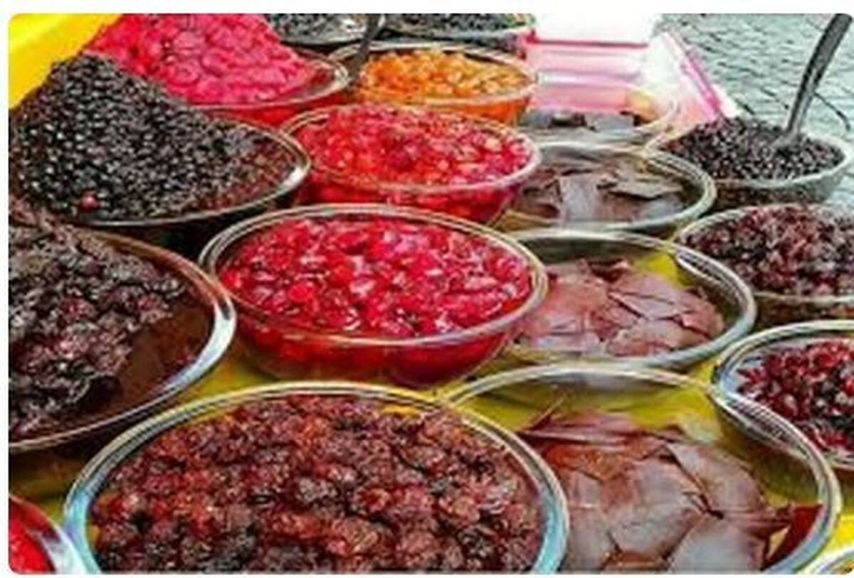 ۵ دلیل برای اینکه خوراکی‌های ترش مزه بخورید!