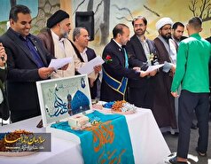 ۱۲ زندانی در زرند آزاد شدند