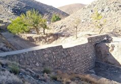 احداث سازه آبخیزداری حوضه سدید و فال