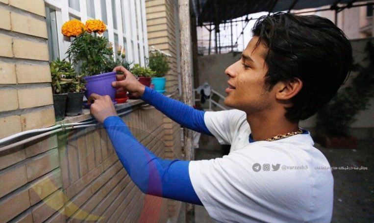 رونمایی مهدی قائدی از حیاط خانه اش با حال و هوایی نوستالژی+تصاویر