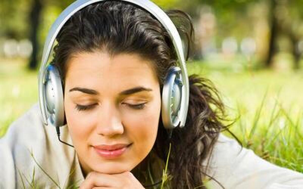 مزایای گوش دادن به موسیقی آرام‌بخش!