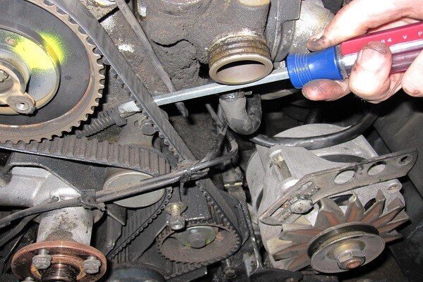 راهکار‌هایی باریا فزایش عمر تمسه دینام خودرو+علائم هشداردهنده فرسودگی