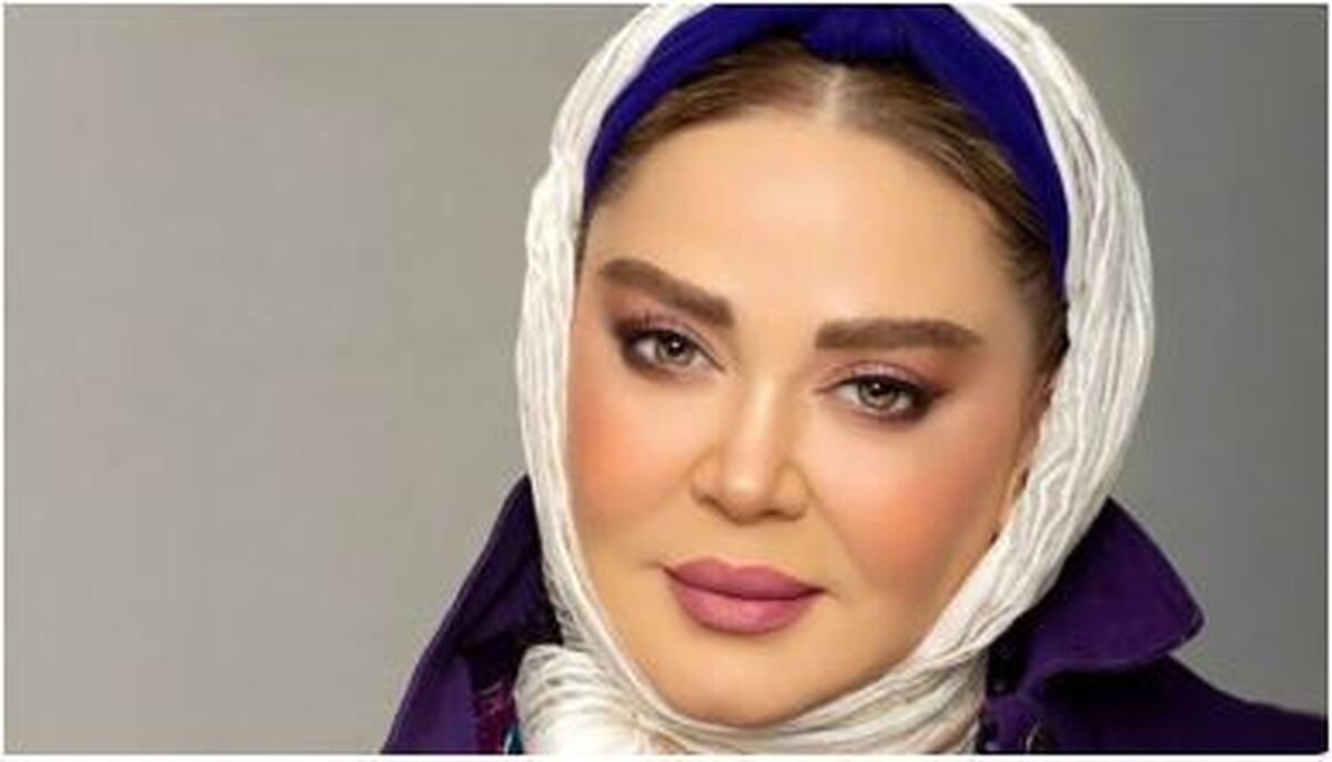 استایل کژوال و نامناسب بهاره رهنما در اکران یک فیلم سوژه شد/چه همه هم تتو داره!