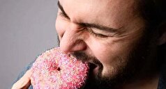 JAMA: زنان مجرد هوس غذا‌های پرکالری می‌کنند
