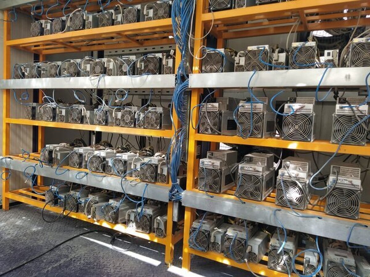 کشف و ضبط ۱۱۱دستگاه ماینر غیرمجاز در کهگیلویه و بویراحمد