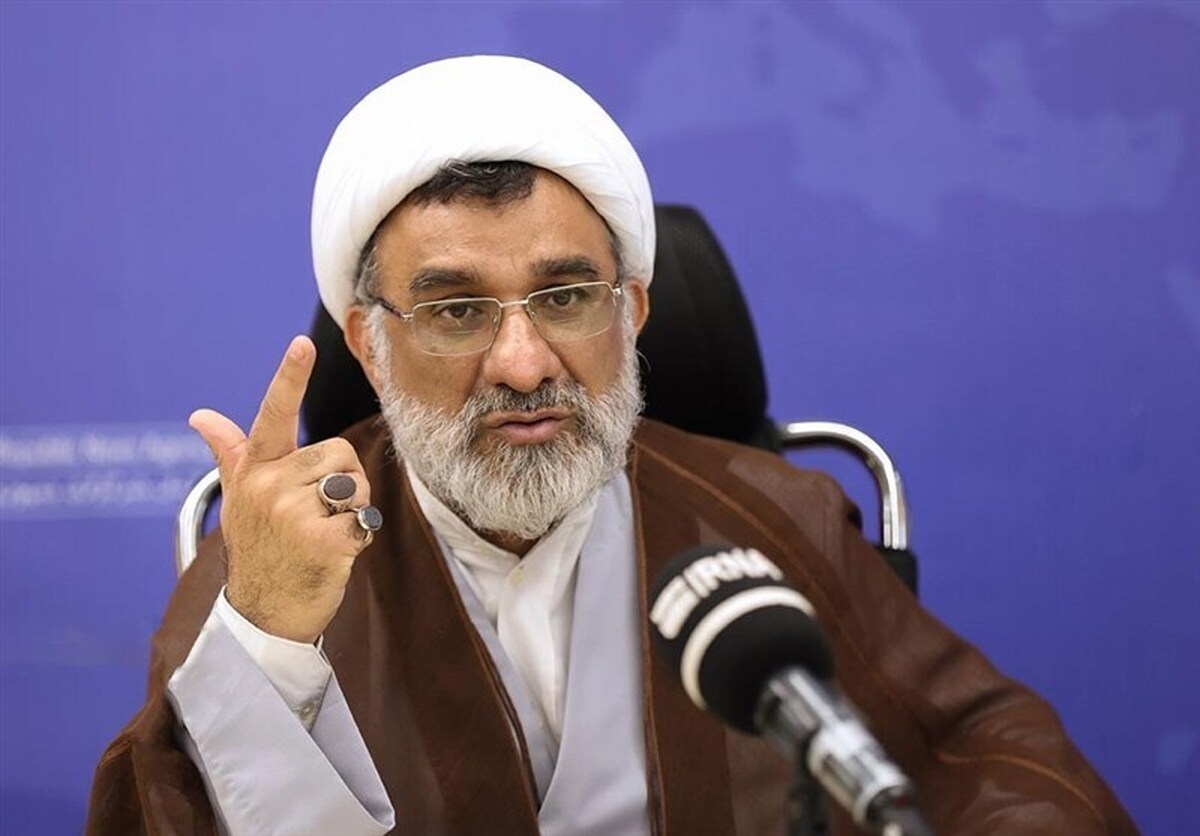 خسروپناه: تحول در علوم انسانی پروژه مقطعی نیست