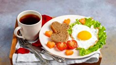 تغذیه در سالمندان باید چه فاکتور‌هایی را شامل شود؟