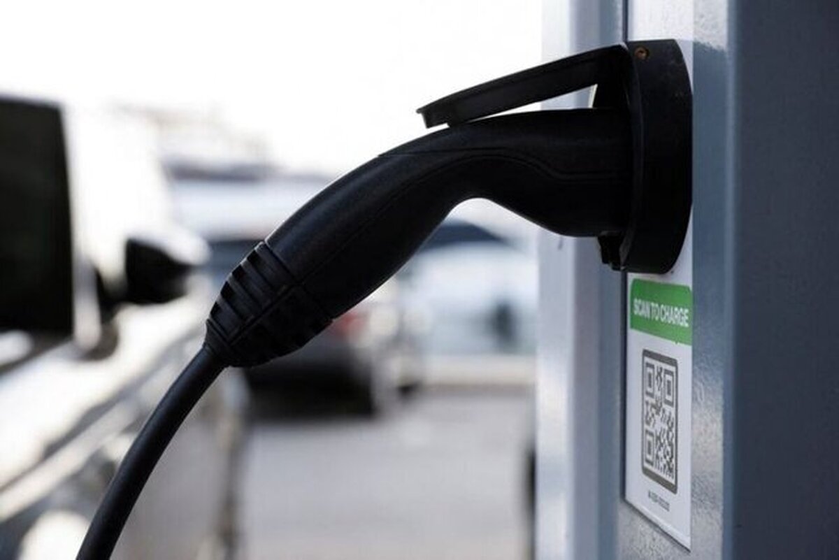 آمریکا در برقی‌ها به قعر رفت