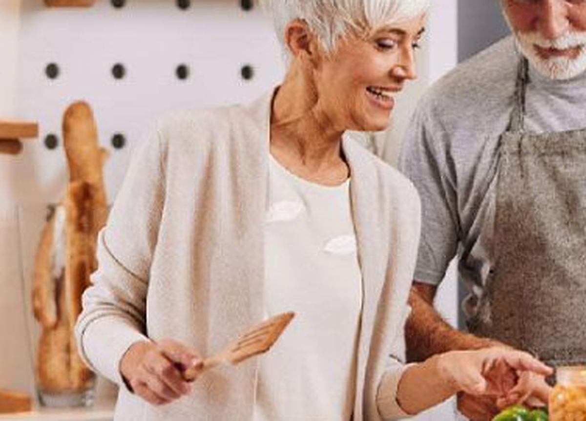 پروتئین کافی یک راه حل برای کنترل عوارض پیری!