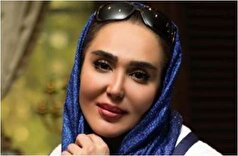 تصویر شکار شده از گریه و زاری‌های ناراحت کننده مادر زنده یاد زهره فکور صبور، کنار خانه ابدی خانم بازیگر