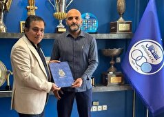 بازیکن سابق پرسپولیس هدایت تیم والیبال استقلال را بر عهده گرفت