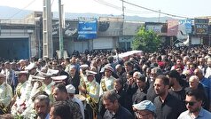 پیکر شهید «حسن تولی» در میان اندوه و افتخار هموطنانش آرام گرفت