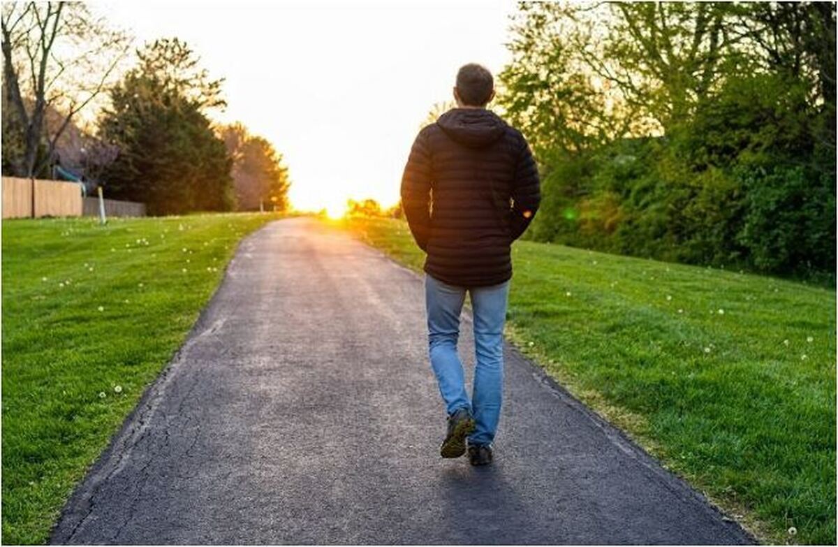 چرا باید بعد از صرف شام پیاده روی کنیم؟