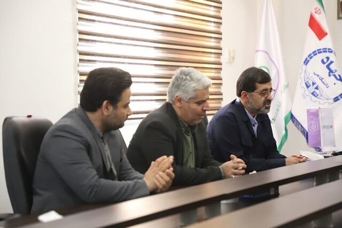 استاندار قم از مرکز درمان ناباروری جهاددانشگاهی استان بازدید کرد