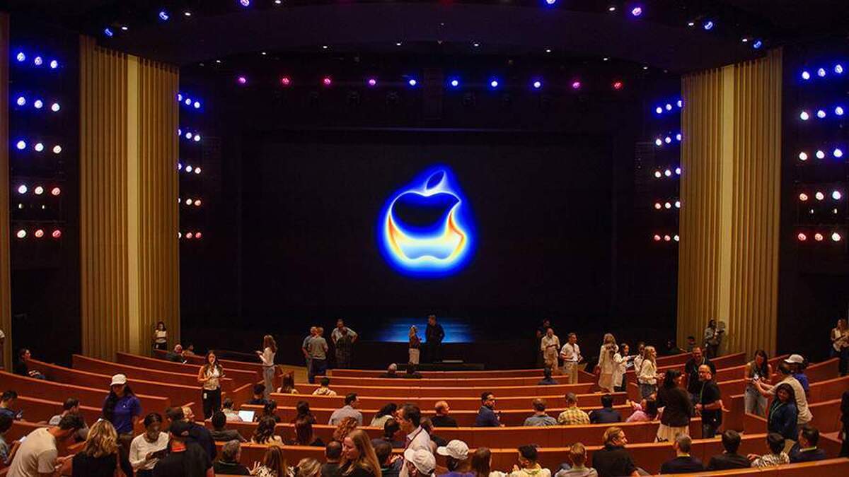 سهام اپل پس از معرفی آیفون ۱۷ سقوط کرد