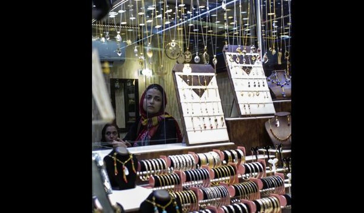 انجام نمونه برداری های گسترده برای تشخیص عیار بندی طلا در فروشگاه‌های مجازی