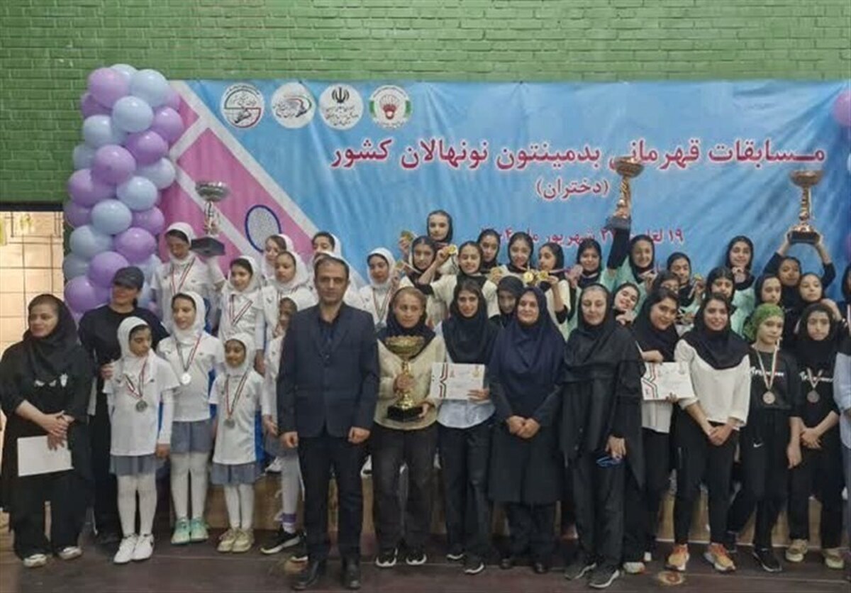 توسعه زیرساخت‌های بدمینتون در فارس ضروری است