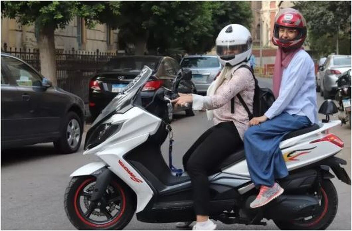 بانوان موتور سوار فاقد مدرک گواهینامه بخوانند!