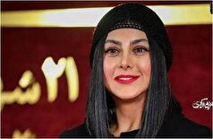 نگاهی به استایل جسورانه و فوق جذاب آزاده صمدی در یک مراسم هنری مهم+عکس