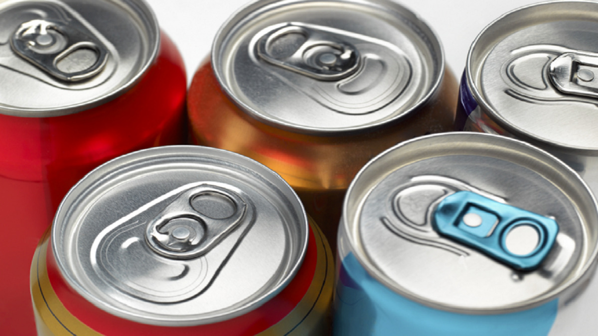 نوشیدنی‌های انرژی‌زای برای کودکان ضرر دارد؟