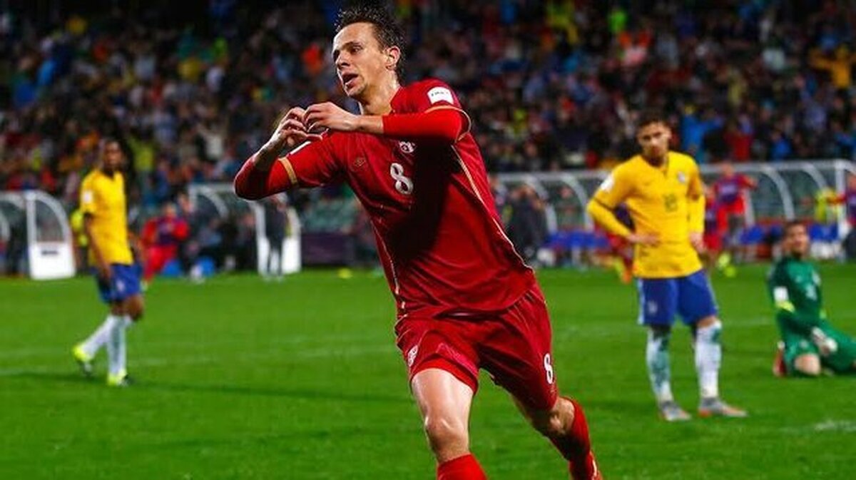 هافبک صربستانی شباب‌الاهلی: می‌توانیم تراکتور را ببریم