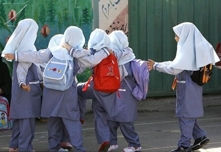 انتخاب درست کوله‌پشتی و نحوه صحیح حمل، راهی برای پیشگیری از آسیب‌های جدی ستون فقرات