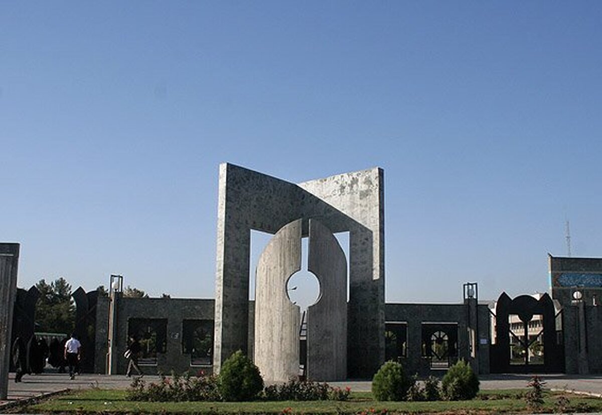 دانشگاه فردوسی مشهد قهرمان المپیاد ورزش‌های فناورانه دانشجویان شد
