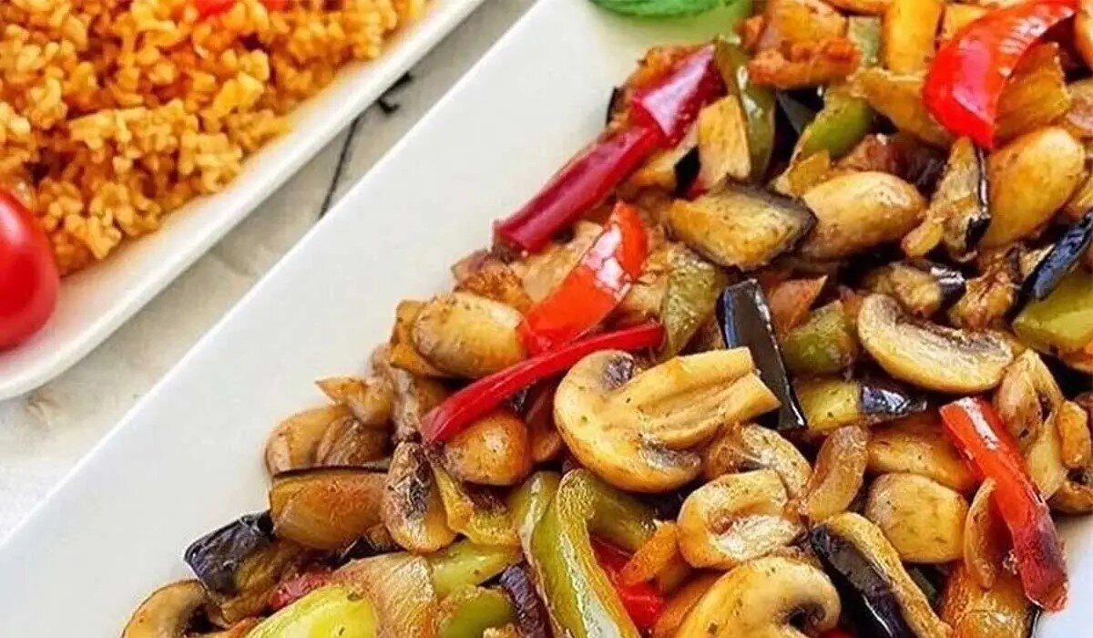 خوراک مرغ و قارچ رژیمی؛ یک وعده غذایی لذیذ برای افراد ورزشکار