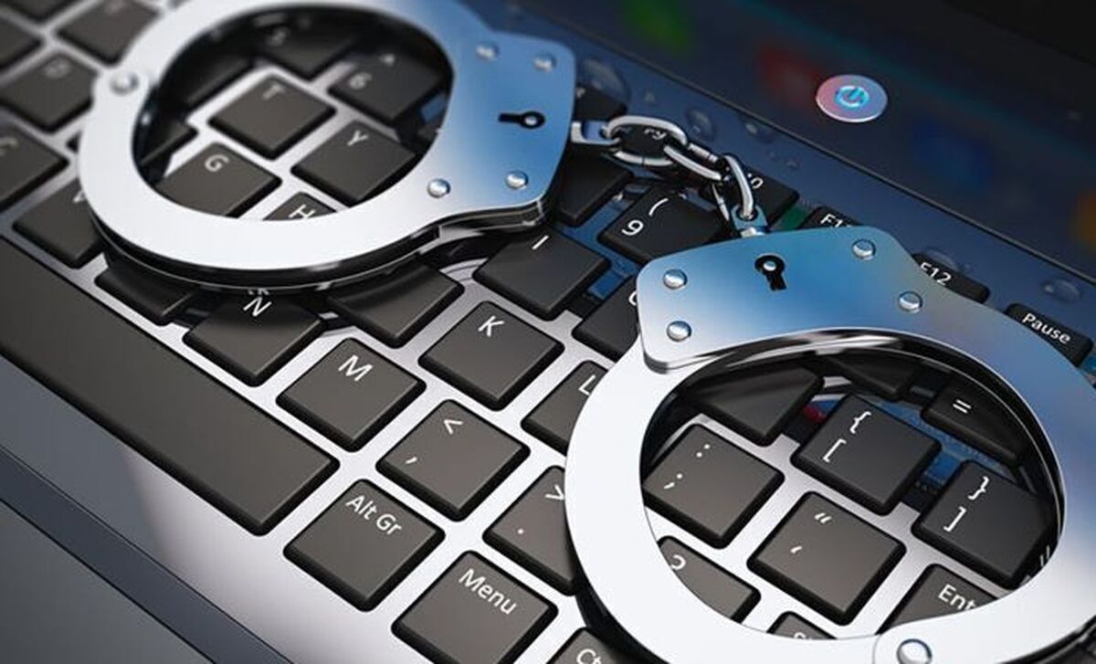 مجرمان حرفه ای ارسال لینک‌های جعلی در چنگال پلیس گرفتار شدند