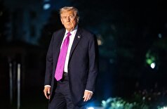 پس از لغو برنامه جیمی کیمل توسط ABC، ترامپ از NBC خواست تا برنامه ست مایرز را لغو کند