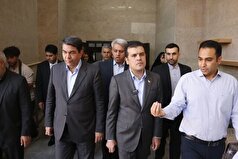 بازدید معاون علمی و فناوری رئیس‌جمهور و استاندار از کارخانه نوآوری کرمان