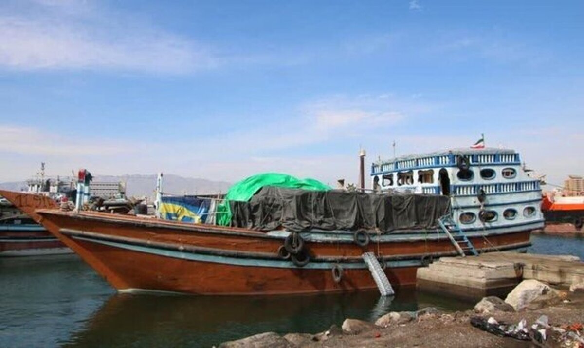 کشف بیش از ۲ هزار میلیارد ریال کالای قاچاق در بندرلنگه