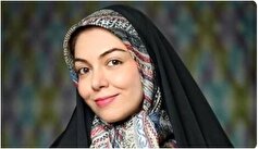 قابی زیرخاکی از زنده یاد آزاده نامداری کنار خواهرش/روحش شاد