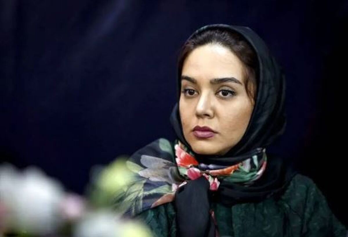 ژست دست به سینه ندا قاسمی با چاشنی یک متن مفهومی!