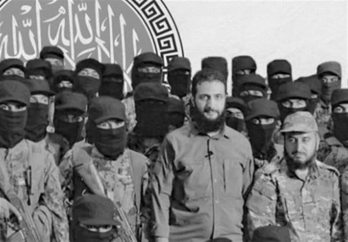 فعال سوری: اعدام ده‌ها علوی در حمص/ جنایات باند جولانی شبیه جنایات صهیونیست‌هاست