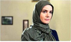 تصویری دونفره از متین ستوده کنار برادر جوانش با لباس‌های محلی