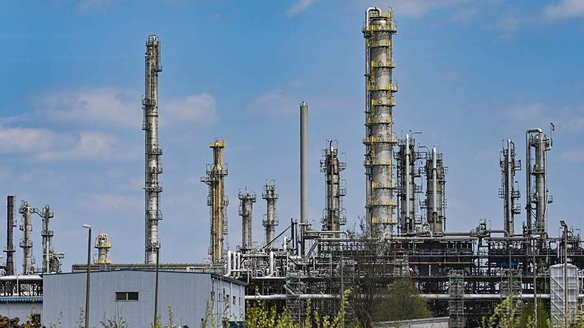 اسلواکی به آسیب دیدن اوکراین به دلیل حملات به خط لوله نفت دروژبا اشاره کرد