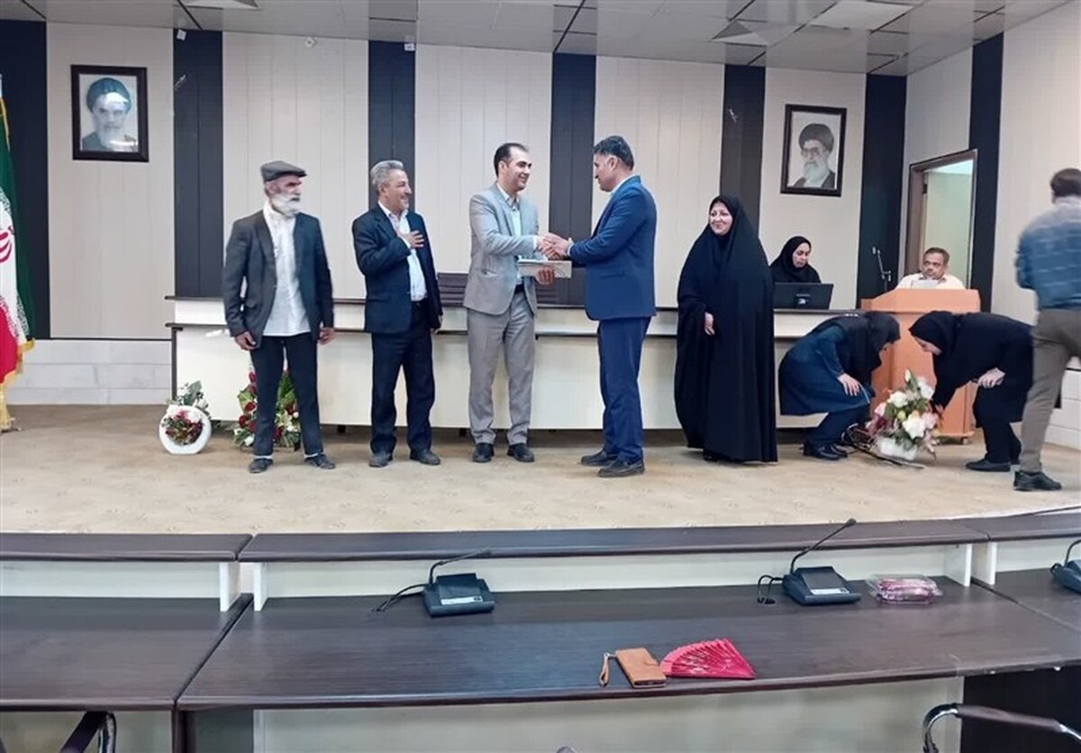 پایان لیگ کتابخوانی دانش‌آموزی شاهرود با تقدیر از برگزیدگان