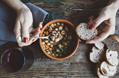 یک رژیم غذایی مؤثر برای کاهش خطر زوال عقل در افرادی که از نظر ژنتیکی مستعد آن هستند