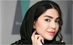 کافه گردی آزاده زارعی/دخترا واس این میرن کافه که عکس بزارن اینستا
