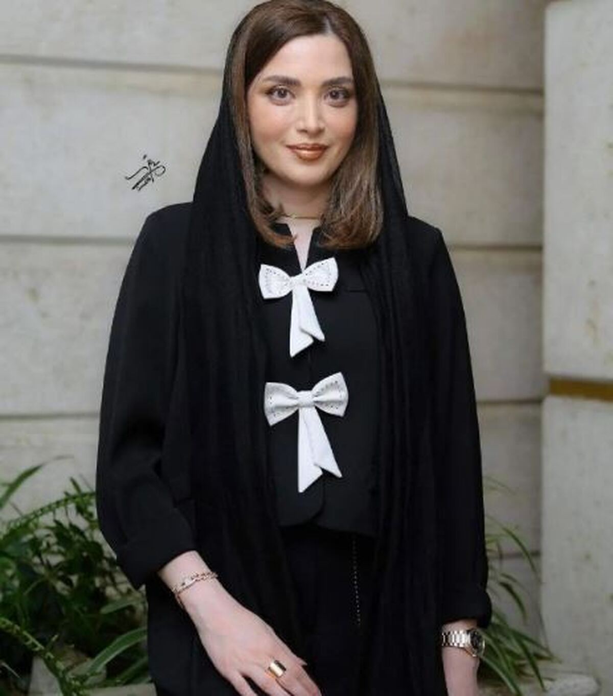 گریم عجیب و آفتاب سوخته بهنوش طباطبایی دیدنی شد